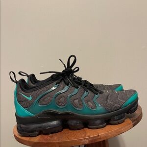 Nike VaporMax Plus Black and Teal Shoes